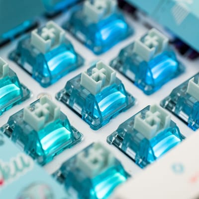 Creamy Cyan Switch – Lubed - view 2