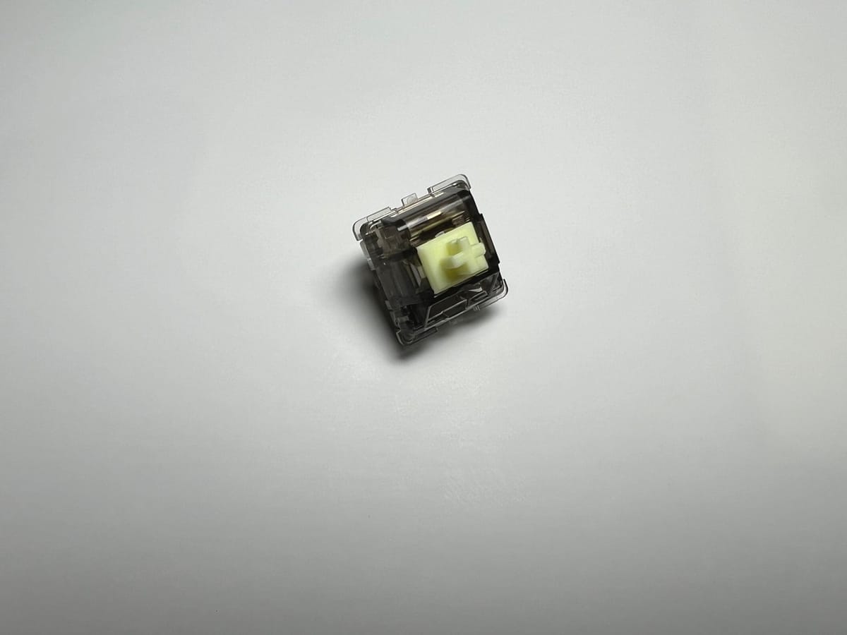 Durock L1 Creamy Yellow Linear Switch — image 1